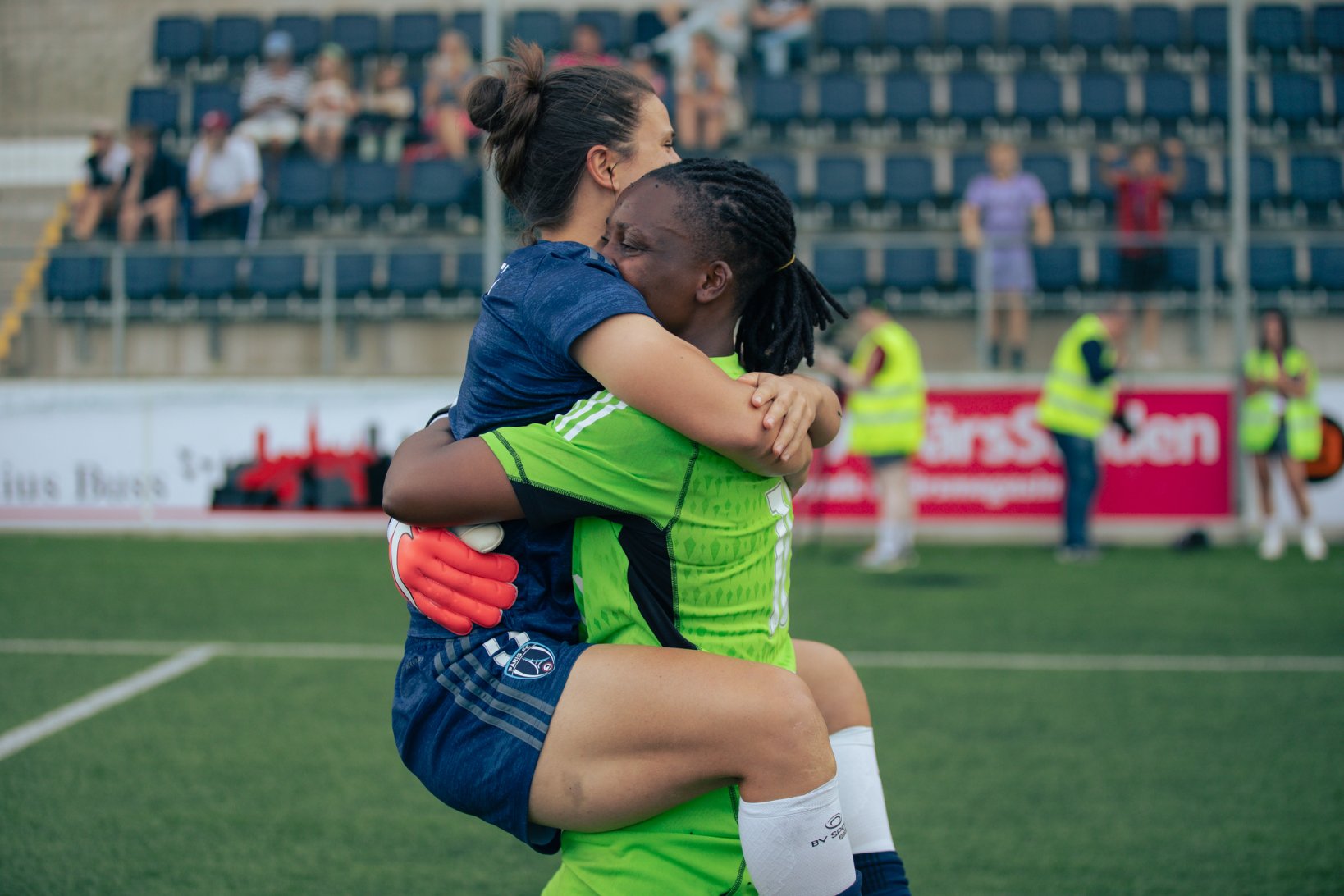 Arsenal Women OUT of Champions League qualifying after shock